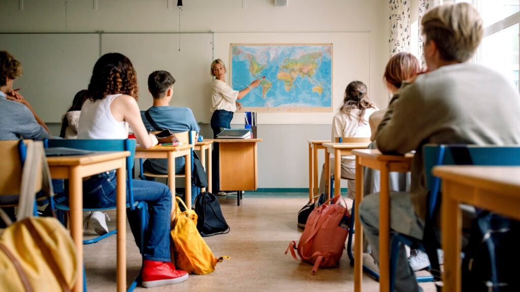EDU Commission announces its 10th Preparation of Teachers course