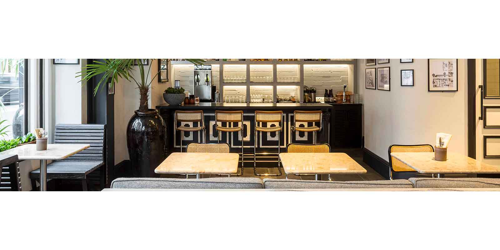 Assistant General Manager in London, N1C 4AG Hoppers